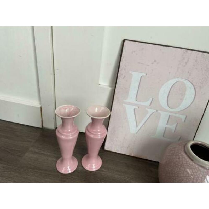 Zacht roze woon accessoires!