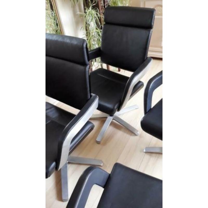 Burostoelen 4 Konig Neurath Charta Lux.