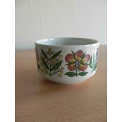 Villeroy & Boch koffiekopjes mokkakopjes bloem vintage