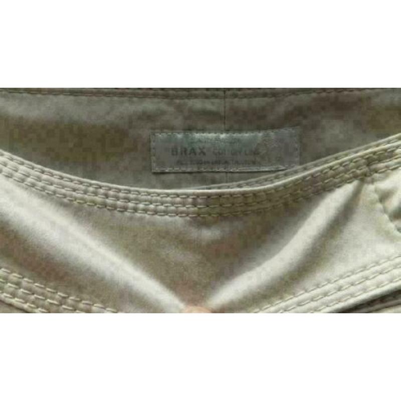 BRAX licht bronskleurig glans stretch broek mt 38