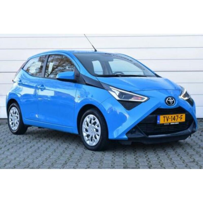 Toyota Aygo 1.0 VVT-i x-play (bj 2018)