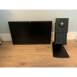 HP ZR2240w HD widescreen