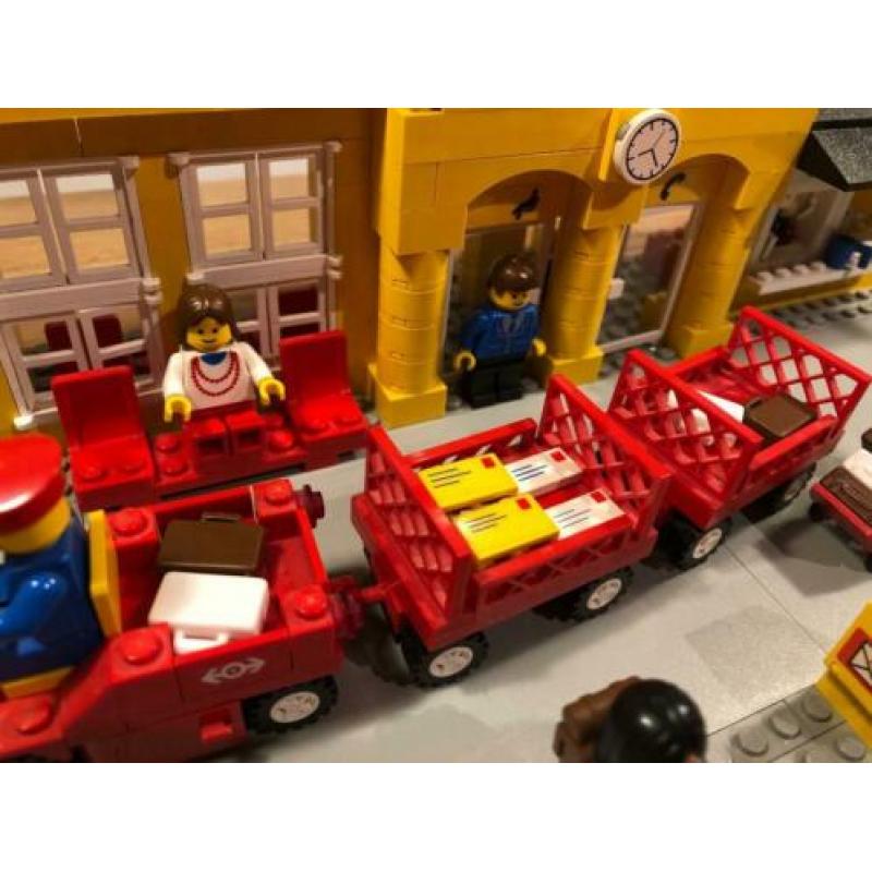 Lego 9V Trein 4554 - Metro Station (100% compleet)