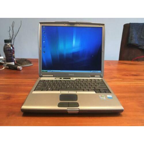 14 inch Dell Windows XP laptop. Pentium M 1,6 Ghz, 40GB HDD