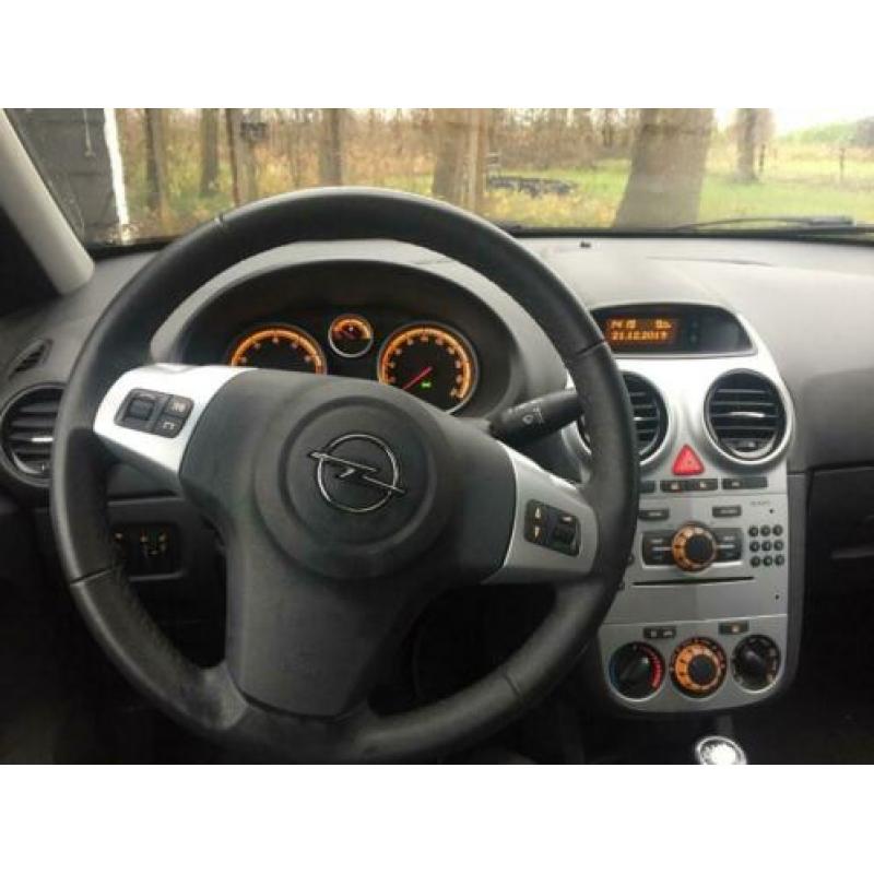 Opel Corsa 1.2 16V LPG 3D 2012 Grijs