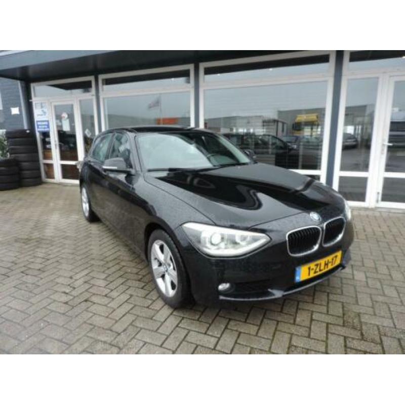 BMW 1 Serie 116d EDE Executive 50 procent deal 6475,- ACTIE