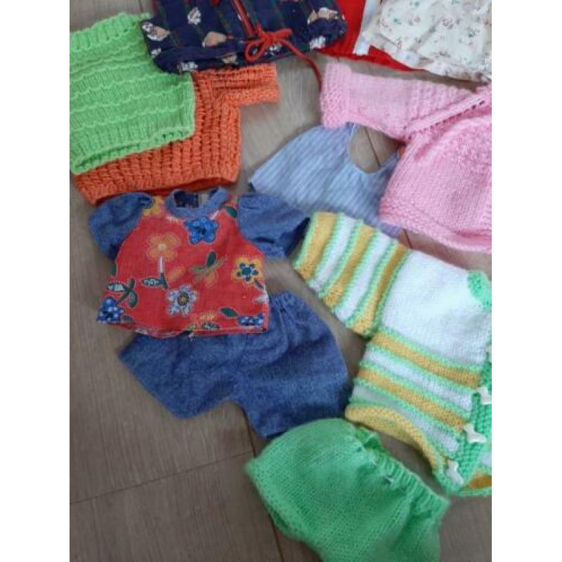 Poppen kleertjes maat vd babyborn.