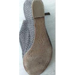 Schoenen maat 39