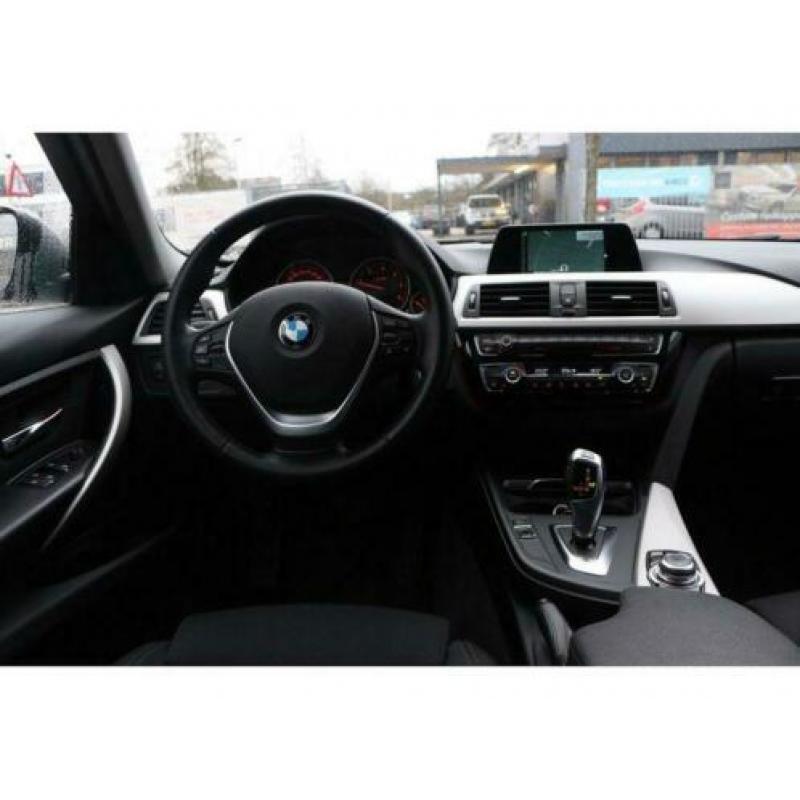 BMW 3 Serie Touring 320d EDE Sport-Line Executive LCI LED Na