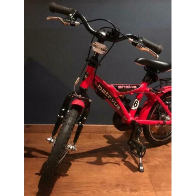 Rode Batavus kinderfiets 16 inch