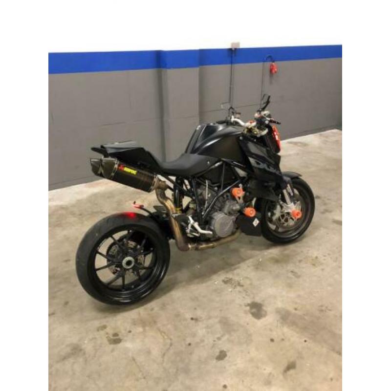 KTM SUPER DUKE 990 2006 akrapovic !