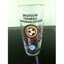 1 glas voetbal Duitsland 1966 Te gekke verzameling glazen