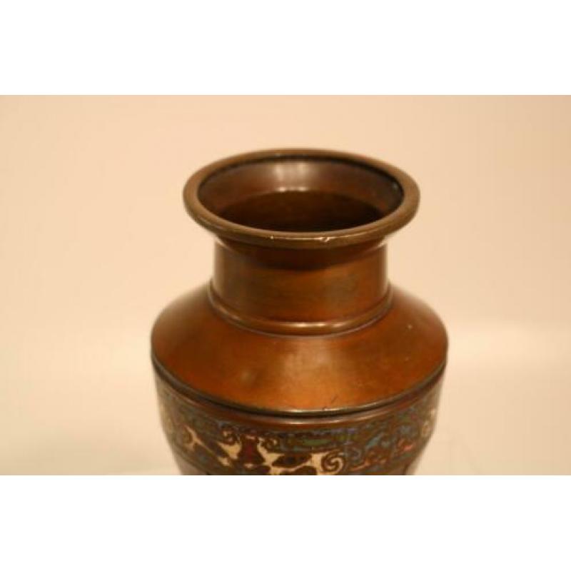 Antiek bronzen vaasje