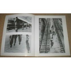 The people at Kamalapur raiway station; Chandan; 1994