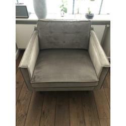 Mooie love seat fauteuil kleur taupe