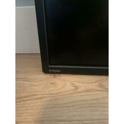 HP ZR2240w HD widescreen