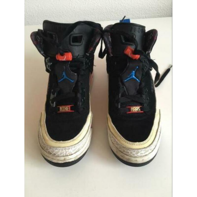 Nike Air Jordan Spizike maat 39, kleur zwart, rood, wit