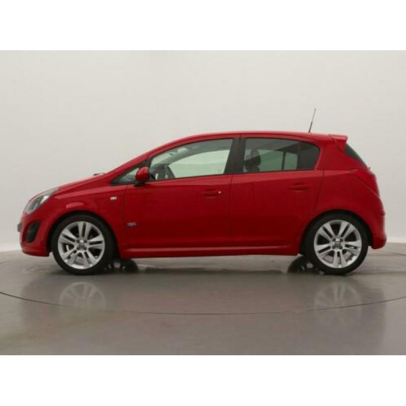 Opel Corsa 1.4-16V Cosmo PY77549 | OPC Line | Navi | Airco |