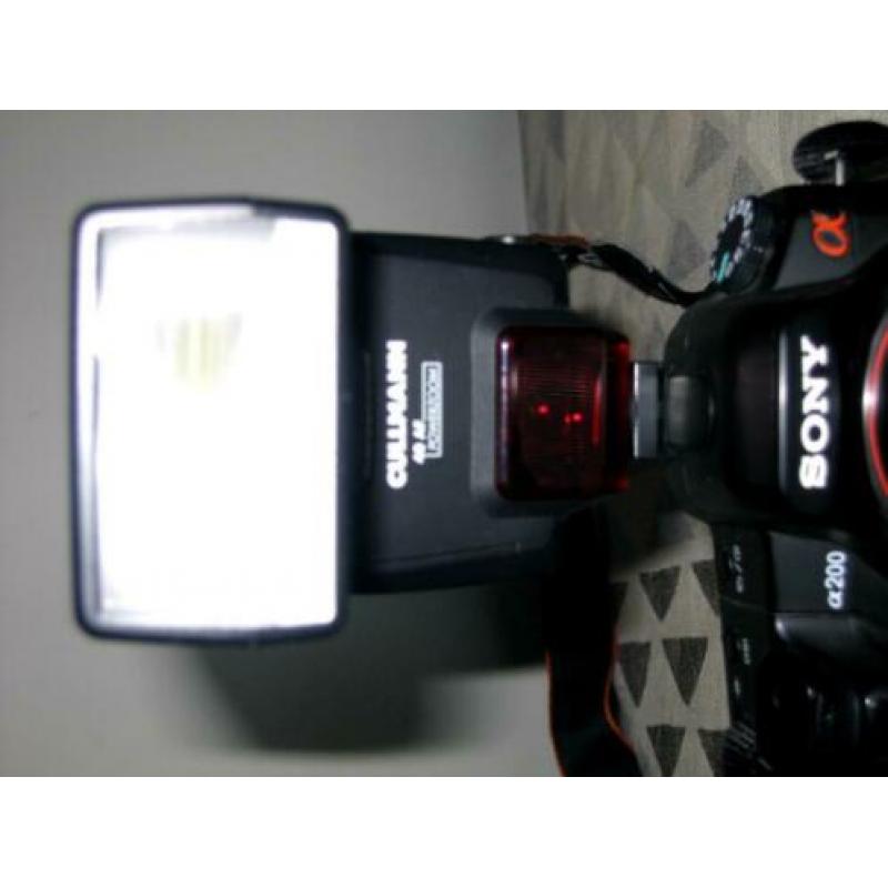 Sony A200 body met Sony 4,5-5,6/75-300 lens