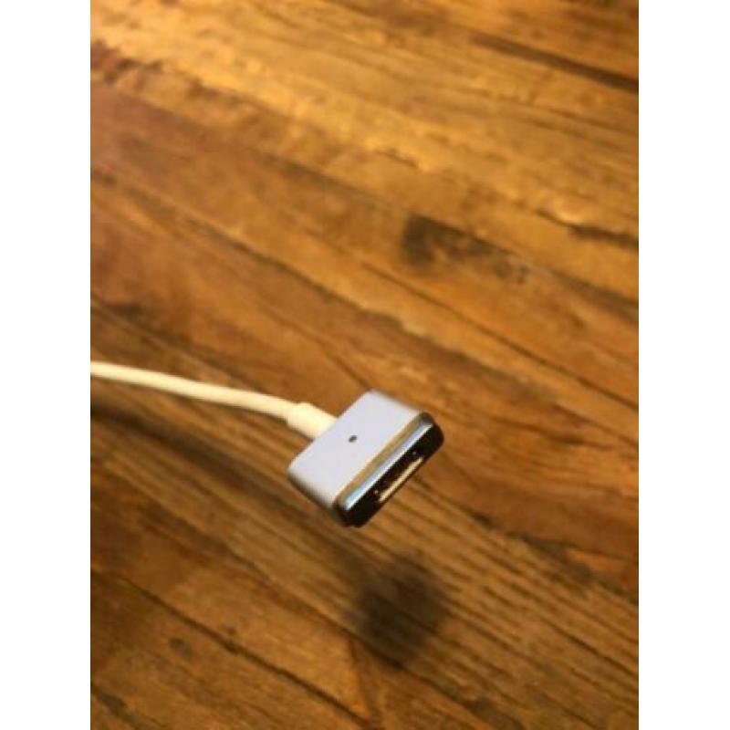 APPLE MacBook Adapter / Mag Safe 2 Power Adapter 60W