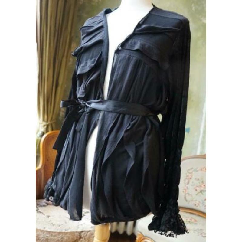 Zwart apart vest Nieuw! met fluwelen mouwen beetje Gothic