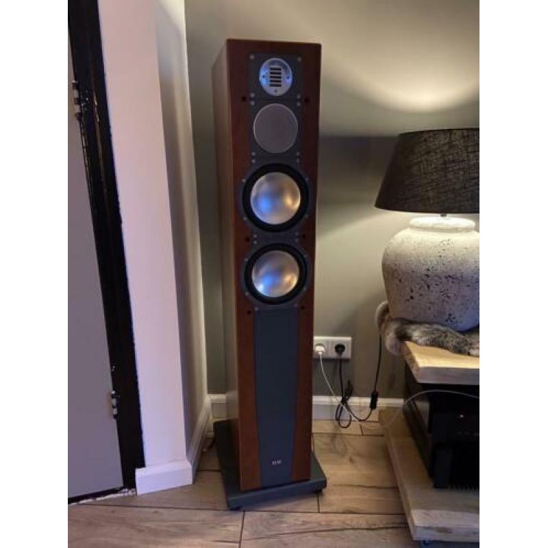 Elac FS 209.2 28-50000HZ 30KG np 3498- luidspreker zuilen.