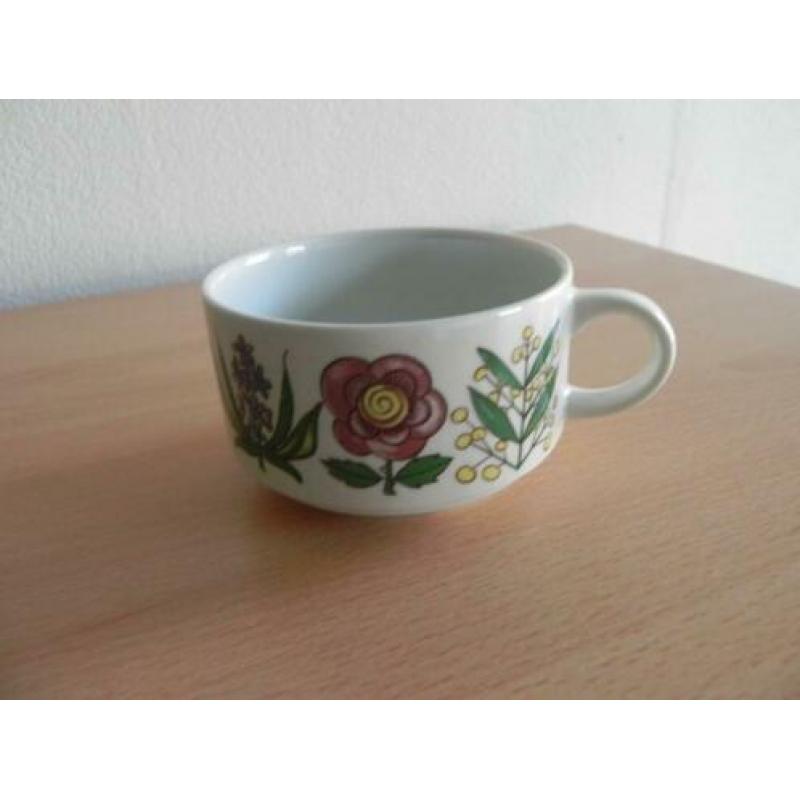 Villeroy & Boch koffiekopjes mokkakopjes bloem vintage
