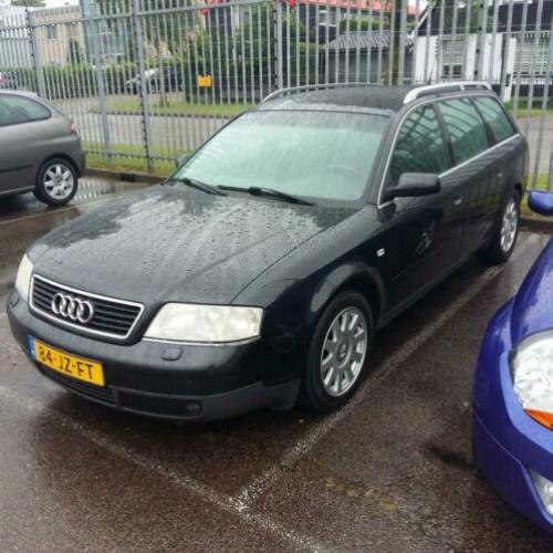 Audi A6 2.4 Avant 121KW AUT 2002 Zwart