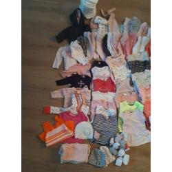 Babykleding maat 56