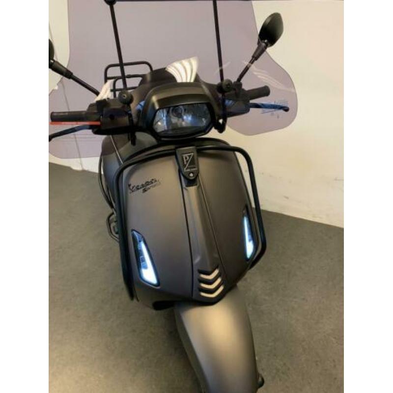 Vespa Sprint snor 25 km/h, BWJ 11-2016, 4 takt, Opaco Brons