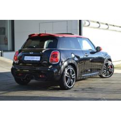 MINI 3-deurs John Cooper Works Chili + Wired (bj 2017)
