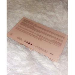 Huda beauty nude palette