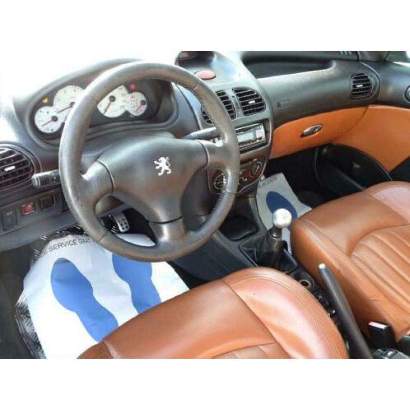 Peugeot 206 CC 1.6-16V Roland Garros Leer-Airco-16"LMV