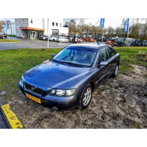 Volvo S60 2.4 170PK 2003 Grijs