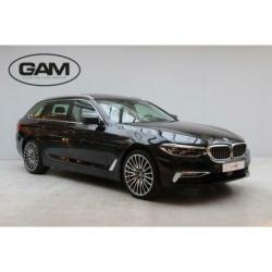 BMW 5 Serie Touring 520i Luxury Line (bj 2019, automaat)
