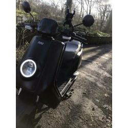 Elektrische Niu N1S Scooter Mat Zwart