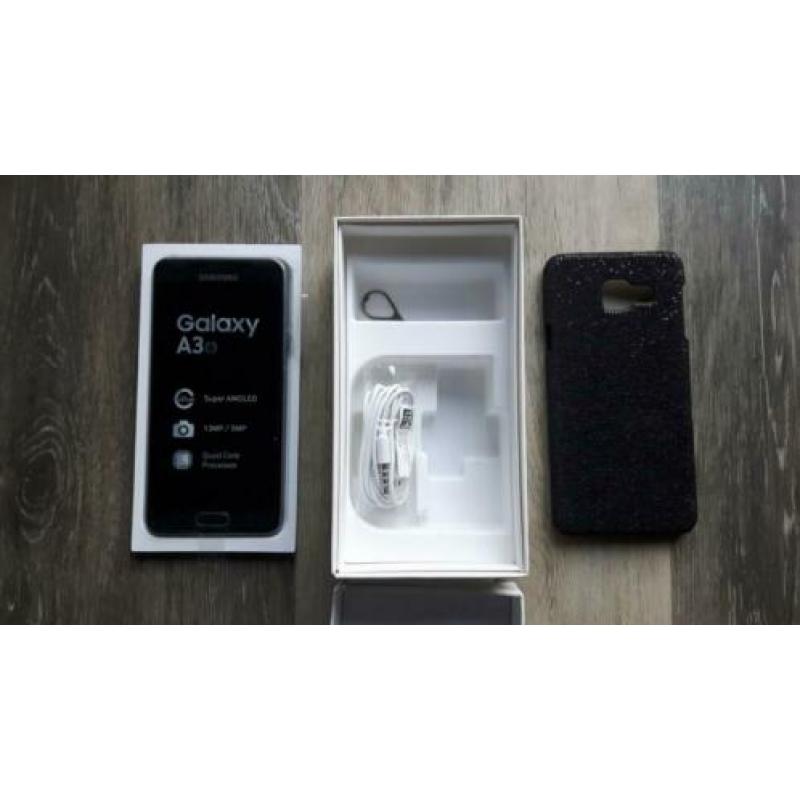 * Samsung Galaxy A3 Zwart SM-A310F - 16 GB * Gebruikt *
