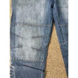 Mooie sportieve jeans kuitmodel van Josephine & Co mt 42