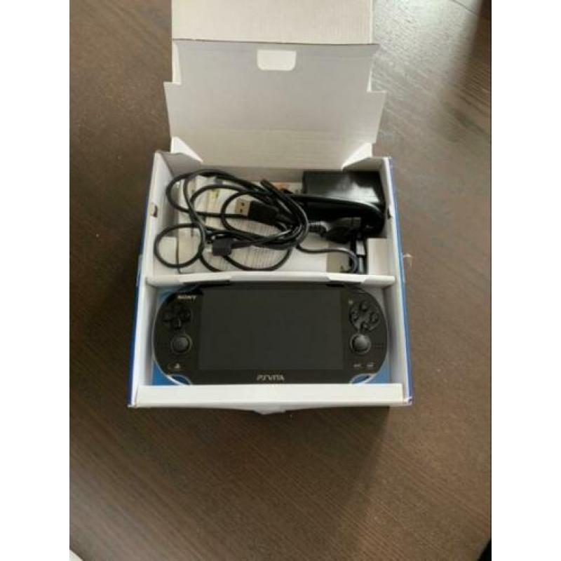 Zgan PS Vita met doos, oplader films spel en alle toebehoren