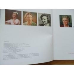 Oranje ons vorstenhuis door de eeuwen heen 3 boeken p/s