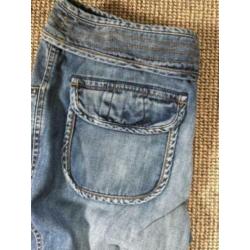 Mooie sportieve jeans kuitmodel van Josephine & Co mt 42