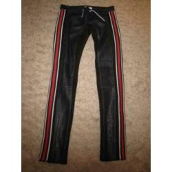 Tenax bijna nieuwe Italiaanse skinny broek met leer, S