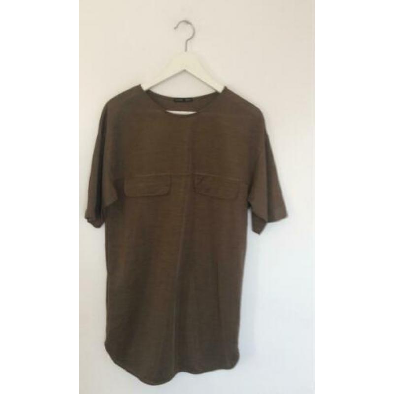 Leuke setje van Zara. Broek maat M, tuniek/shirtje maat S.