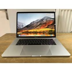 Macbook Pro 15'' Touchbar 2.7Ghz i7, 16GB, 512GB 2016 / 2017