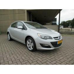 Opel Astra 1.4 Turbo Rhythm [ aircoaudio,cruise,lmv ]
