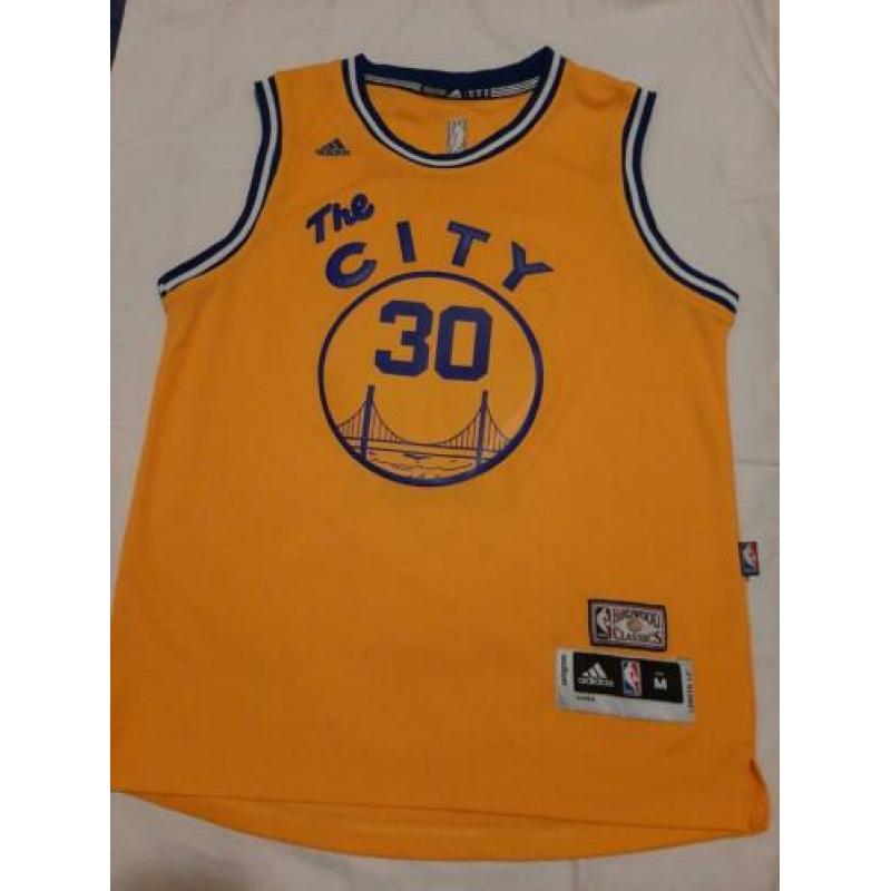 Stephen Curry jersey maat S en M en L