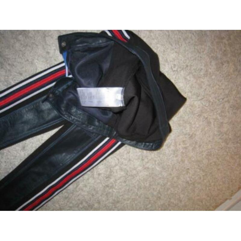 Tenax bijna nieuwe Italiaanse skinny broek met leer, S