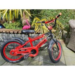 BMX jongensfiets 16 inch met zijwieltjes.