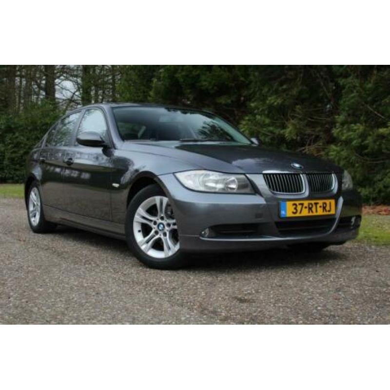 BMW 3-serie 320i E90 150pk Sedan Cruise Control Airco NAP