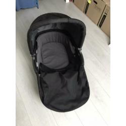 Maxi Cosi mura 3 zwart reiswieg + autostoel + kinderzitje